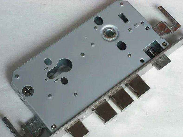 蓝田24小时上门开锁公司