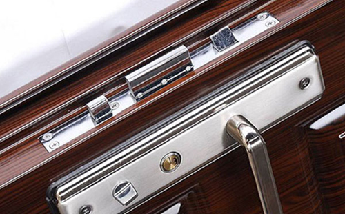 蓝田24小时上门开锁公司