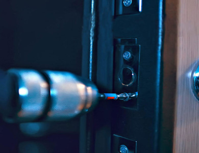 蓝田24小时上门开锁公司